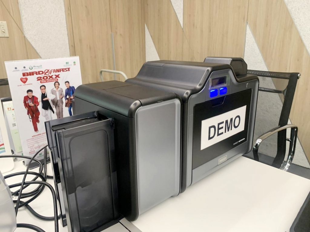 เครื่องพิมพ์บัตร HID